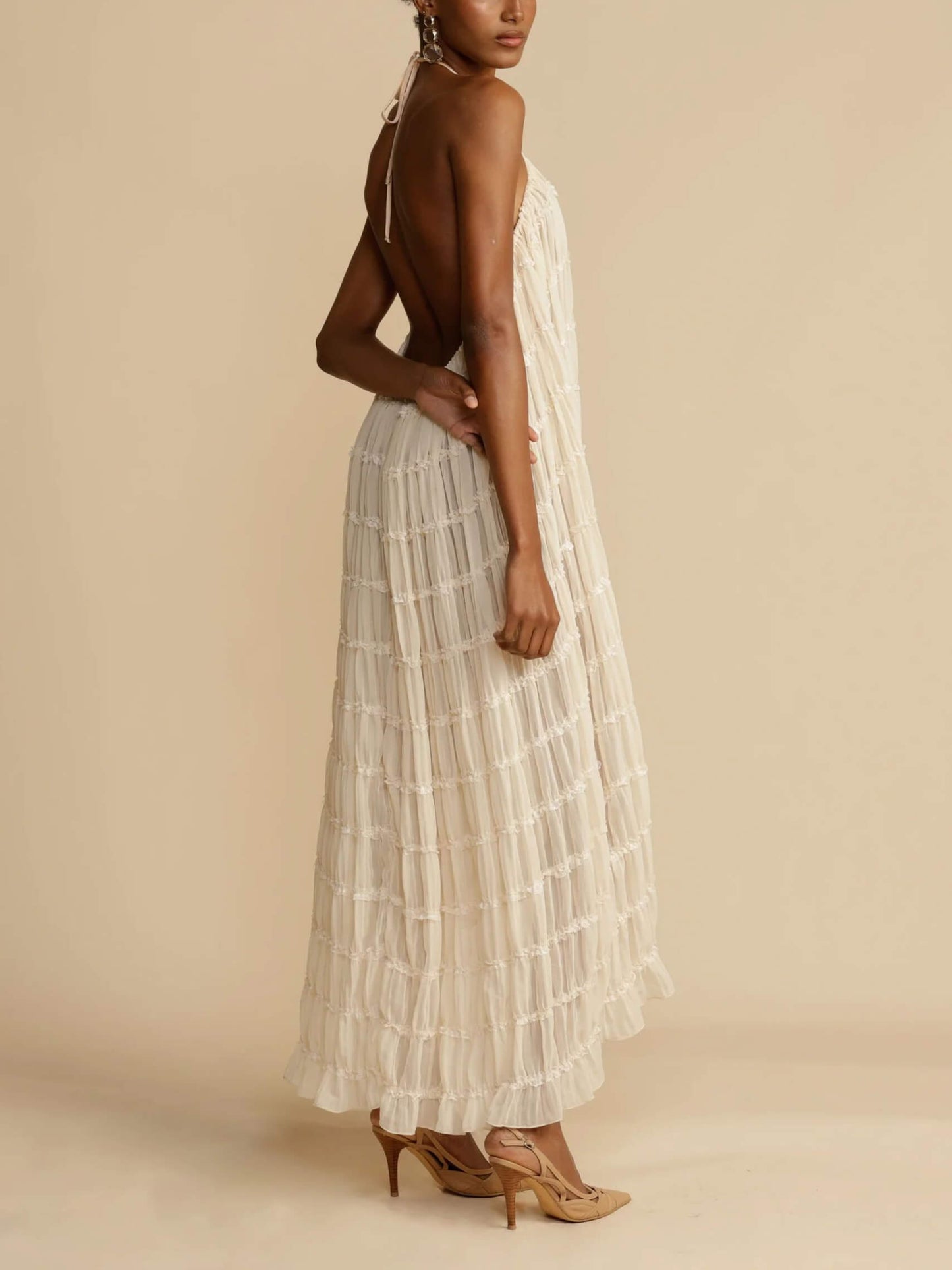 Charming Pleated Drawstring Waist Tiered Halterneck Midi Dress